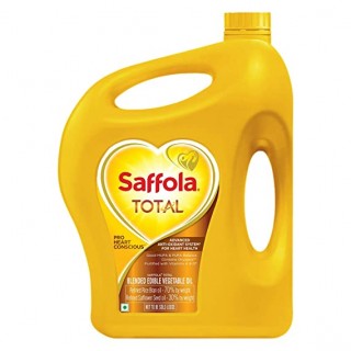 Saffola Gold Oil Plastic Jar