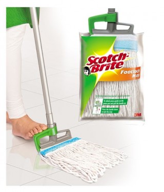 Scotch Brite Footlock Handled Mop(1pc)